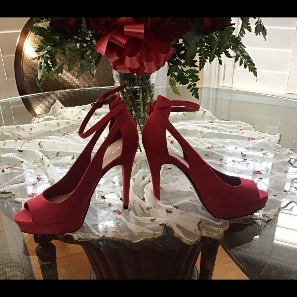 Shoes are in great shape! Only worn twice!